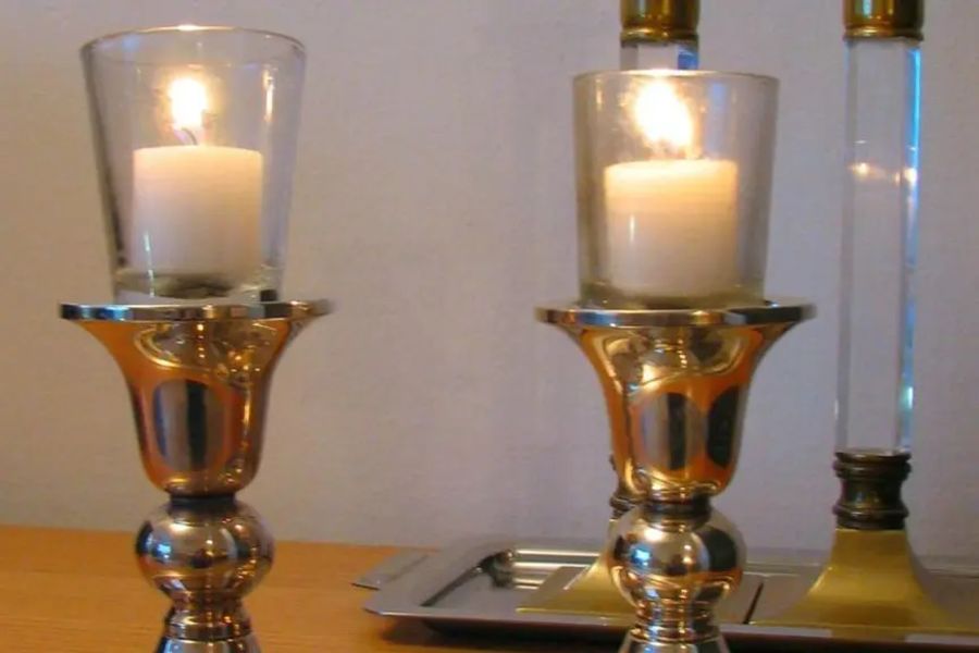 Shabbat and Yom Kippur times from September 30 to October 7 The