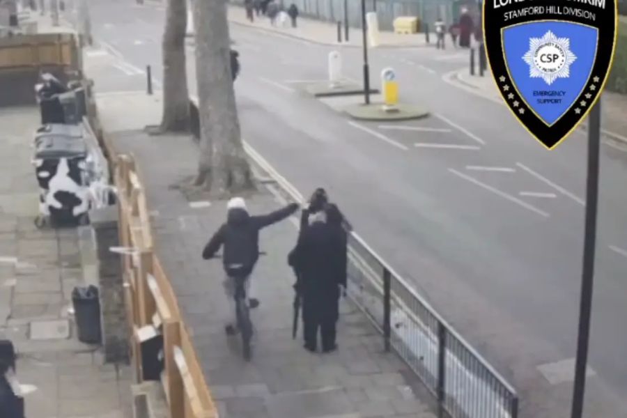 Jewish men attacked by cyclist outside synagogue in Stamford Hill - The ...