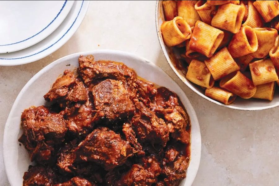 Slow braised beef stew (Stracotto di manzo)